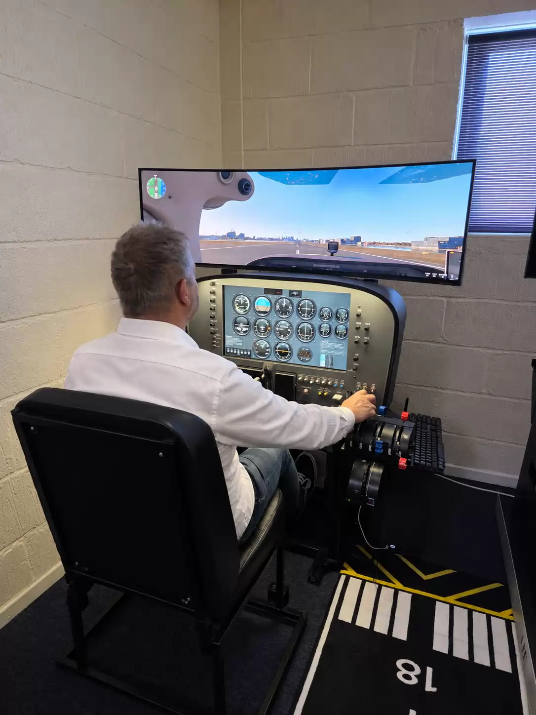 Additional flight simulator station at Diss Simulator Centre